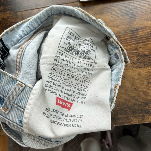 American Vintage USA Levi's Jean Shorts - Picture 6 of 6